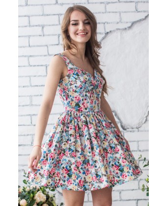 Літня сукня в квіточку